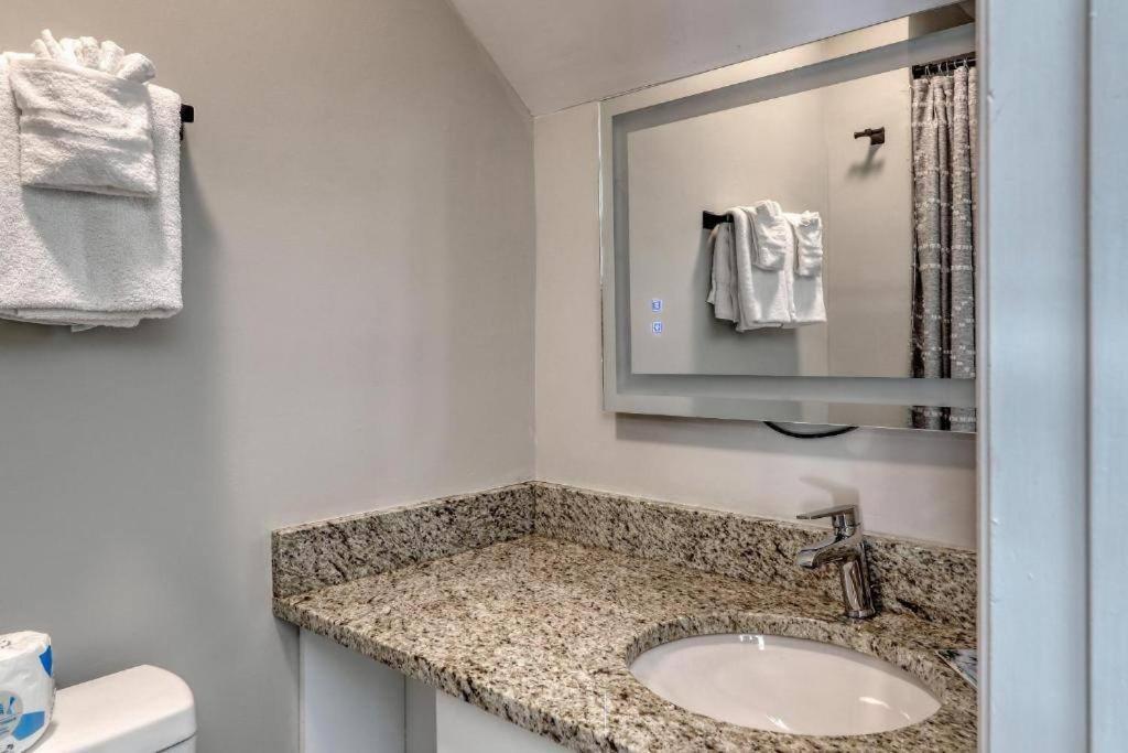 Stylish Haven New Walk To The Ocean Smart Tvs Wifi Lejlighed Myrtle Beach Eksteriør billede
